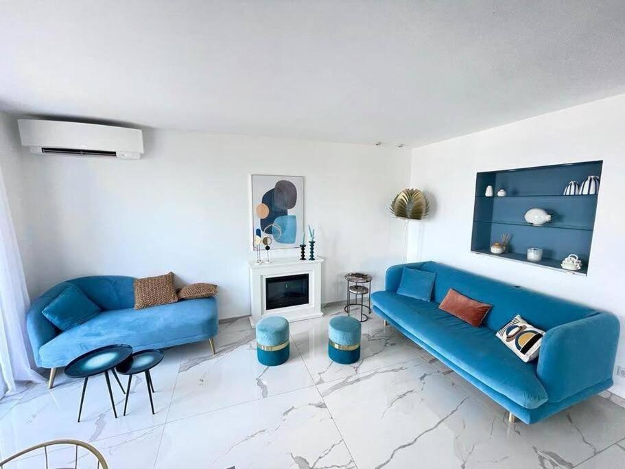 Beach Front, Superbe Appartement Pour 4 Personnes Nicea Zewnętrze zdjęcie