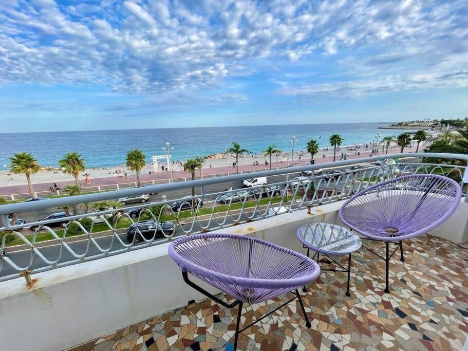Beach Front, Superbe Appartement Pour 4 Personnes Nicea Zewnętrze zdjęcie