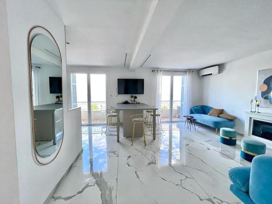Beach Front, Superbe Appartement Pour 4 Personnes Nicea Zewnętrze zdjęcie